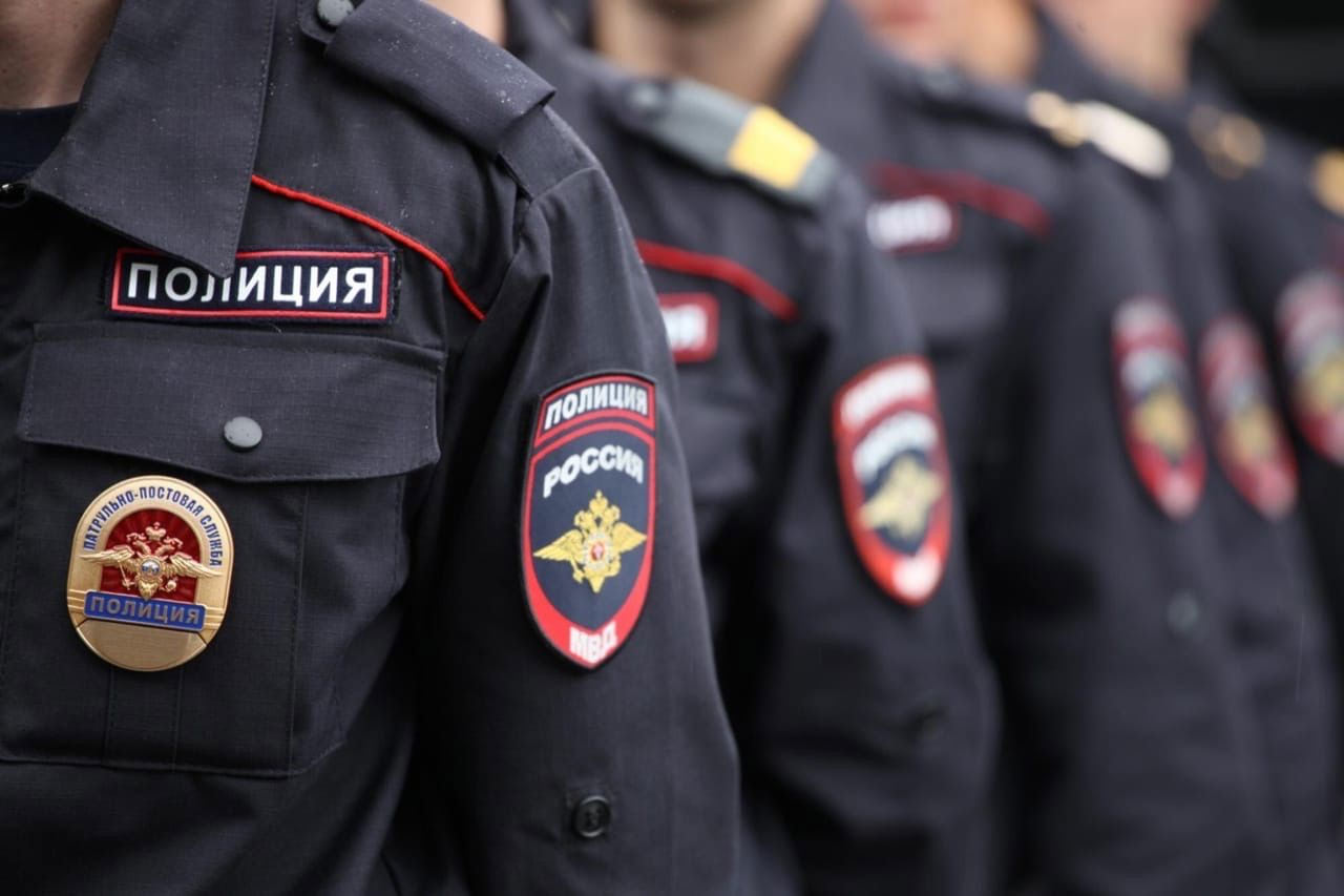 Насколько повысят зарплату полиции в России в 2022 году